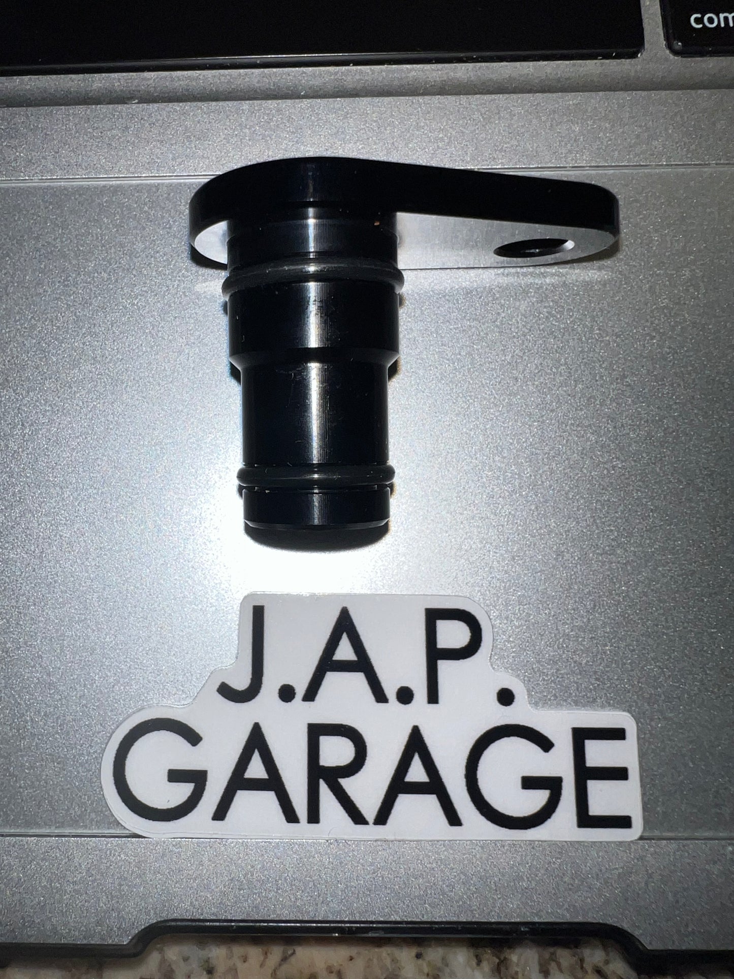 VR30 Oil block off plate anodized black